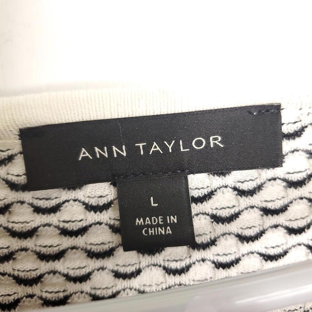 Ann Taylor Shirt Womens L Wide Boat Neck Striped Textured Hip Length Long Sleeve - Picture 4 of 8